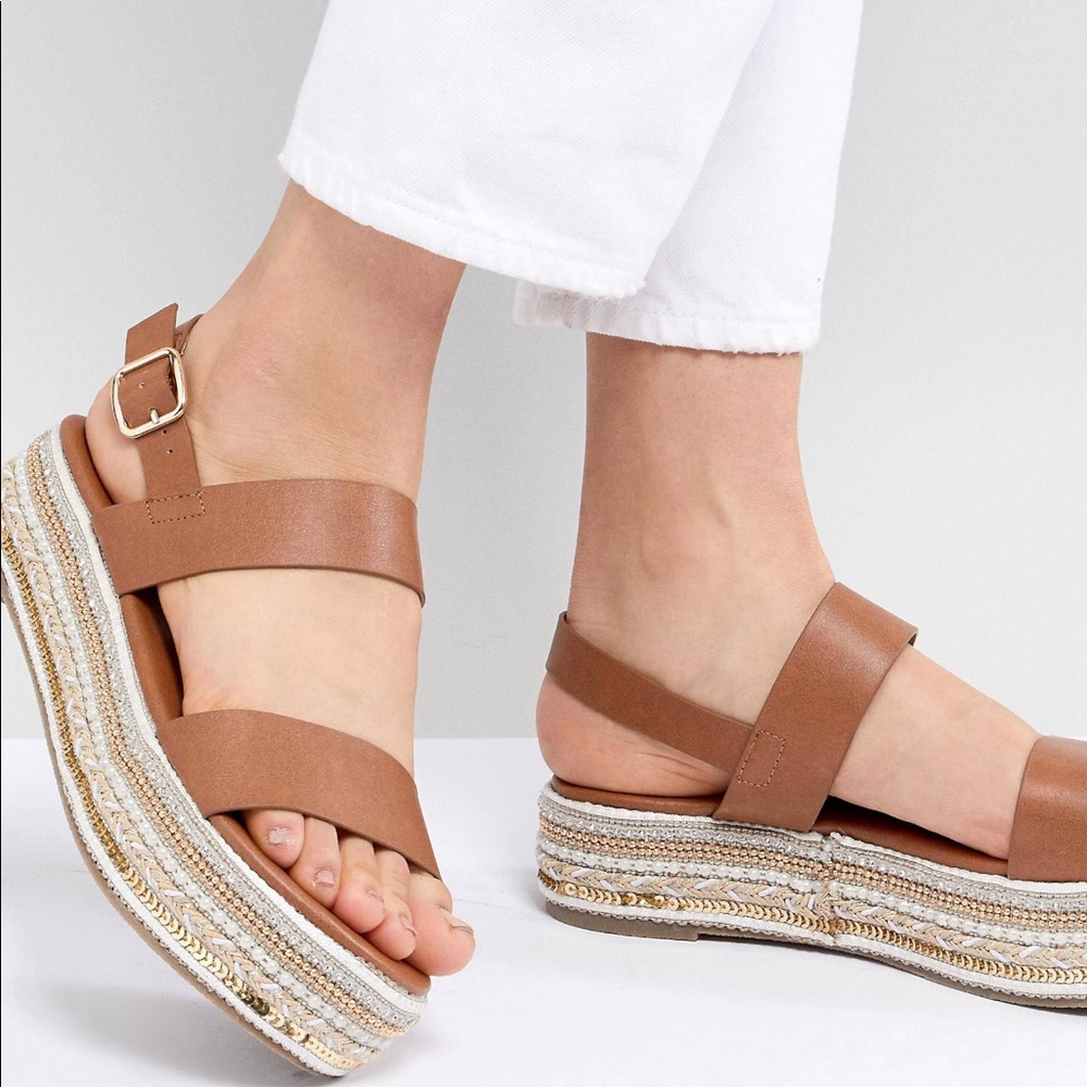 Perfect Spring/Summer Statement Shoe.